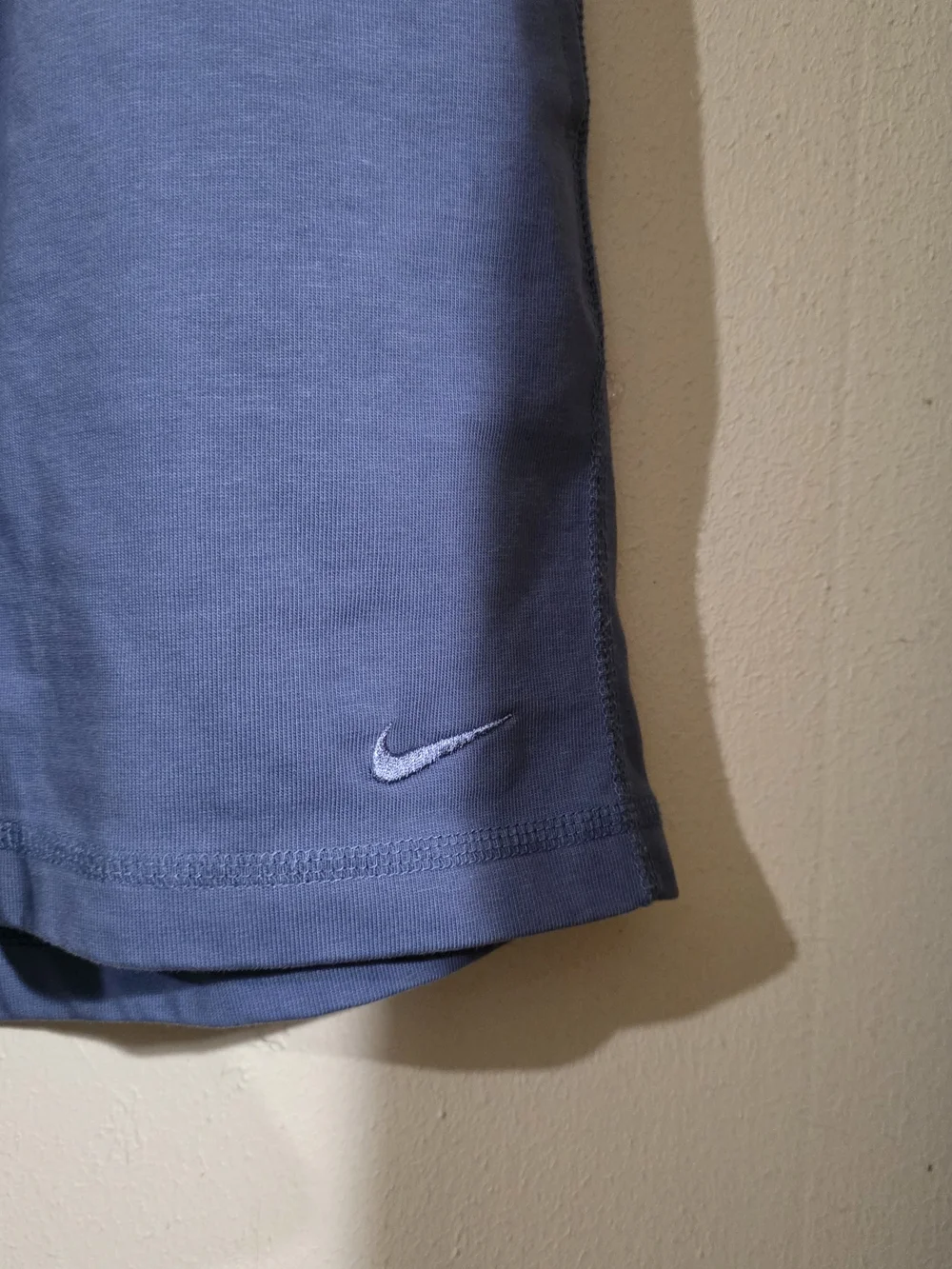 Nike Men’s Blue Athletic Shorts with White Drawstring Used Size M